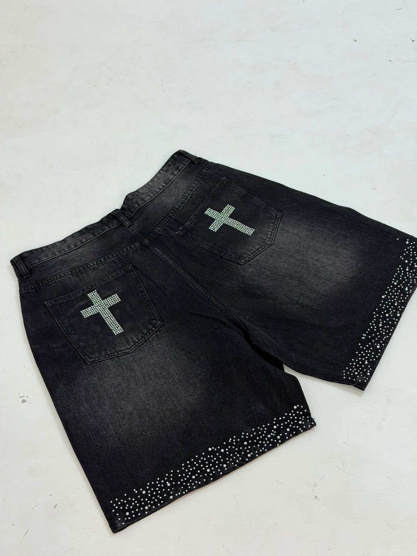 Young in Christ 7:16 Tee